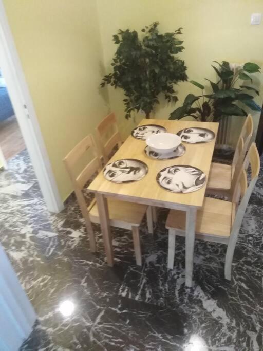 Thissio Apartment Philoxenia เอเธนส์ ภายนอก รูปภาพ